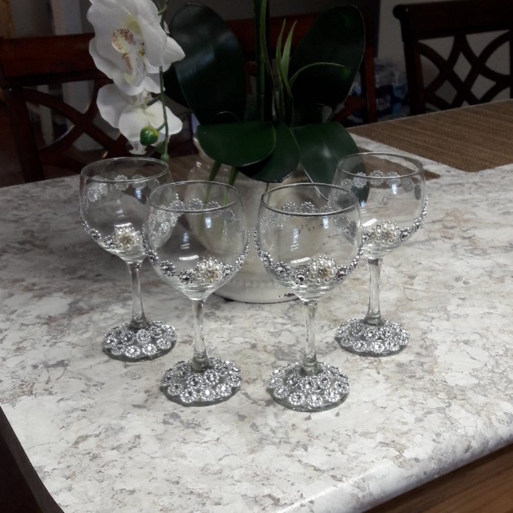 Embellished Wine Glasses
